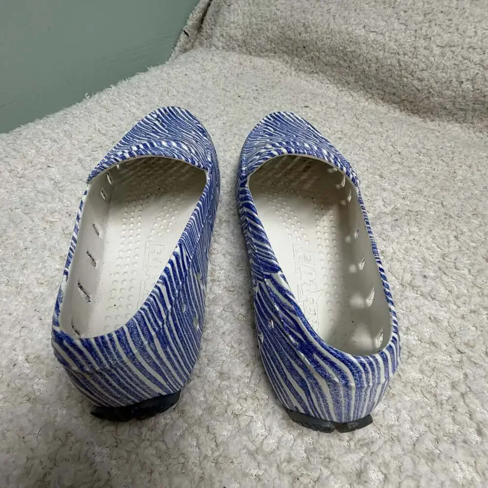 Floafers Kids Prodigy Driver Crayola Blue Scribble Water Shoes Size 4